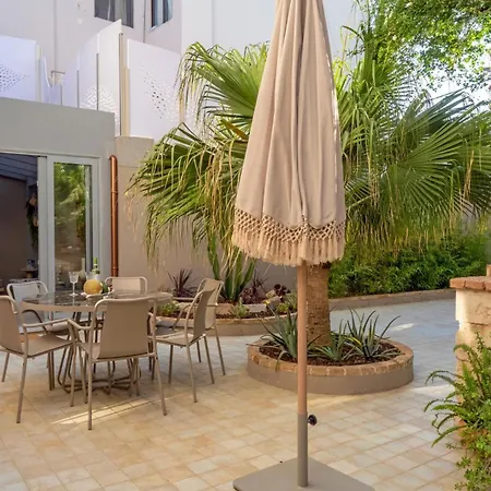 Triada Manor House * Heraklion (Crete)