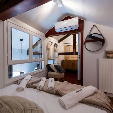 Holiday home Triada Manor House